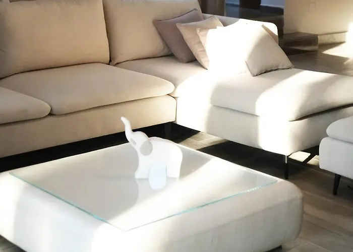 아파트 The Beachfront By Pikhost