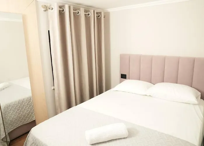 The Beachfront By Pikhost Lejlighed